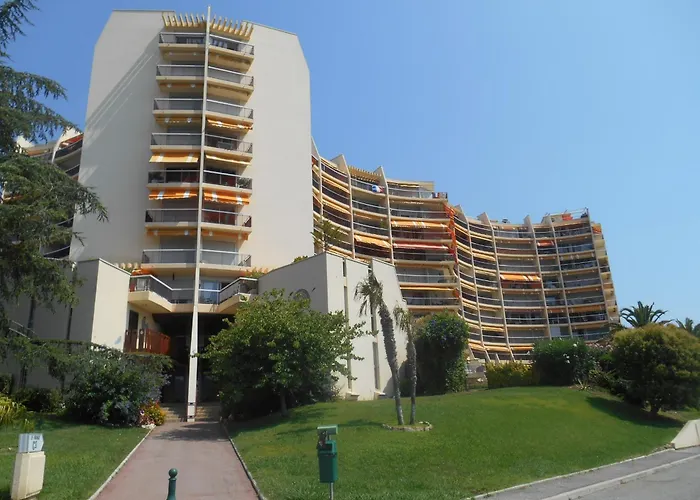 Апартаменты Le Bleu Marina